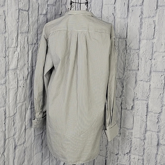 FRAME Black and White Pinstriped Button Up Blouse Medium - Picture 5 of 6